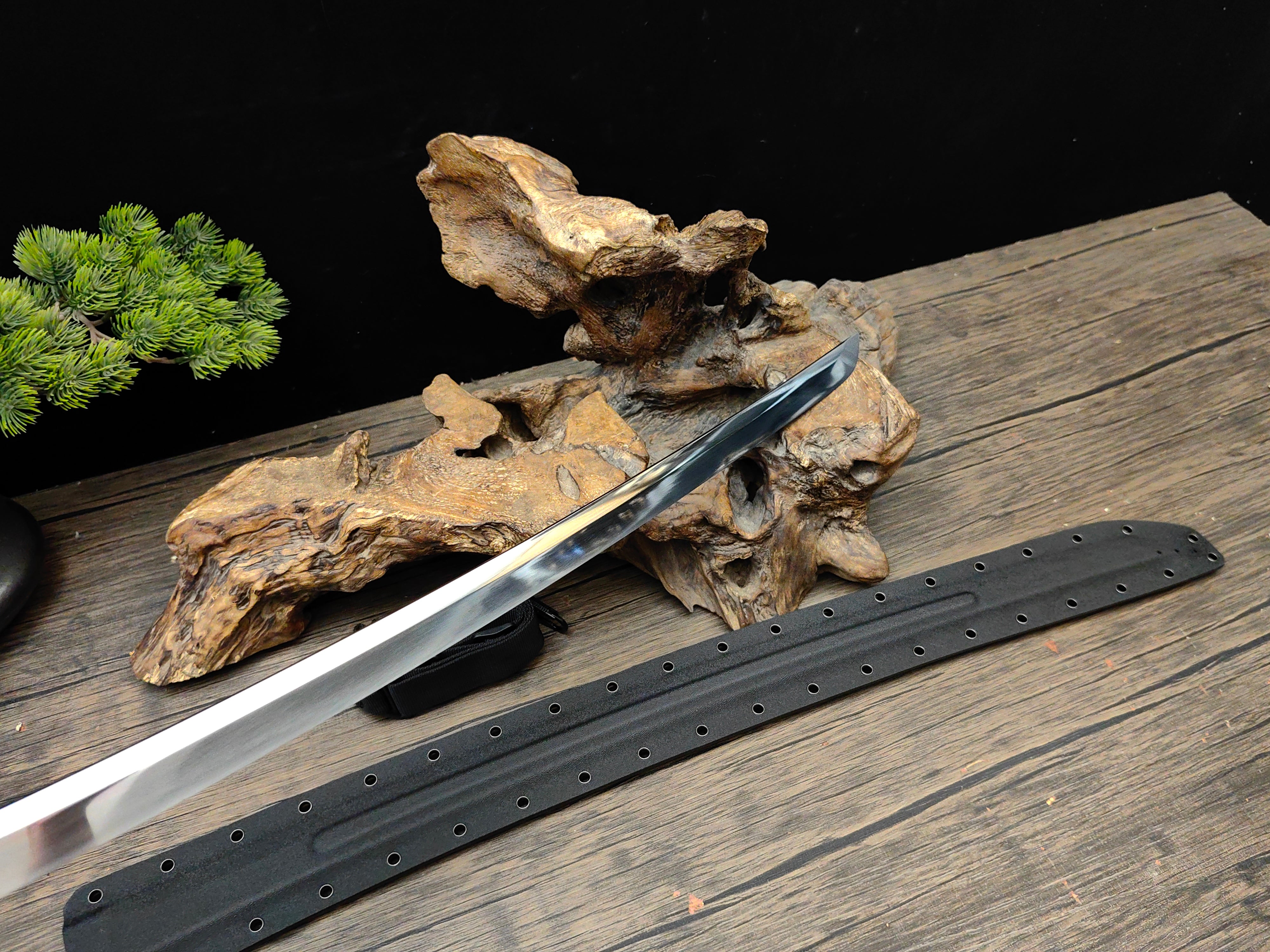 65Mn Tactical Katana – G10 Handle with Kydex Sheath