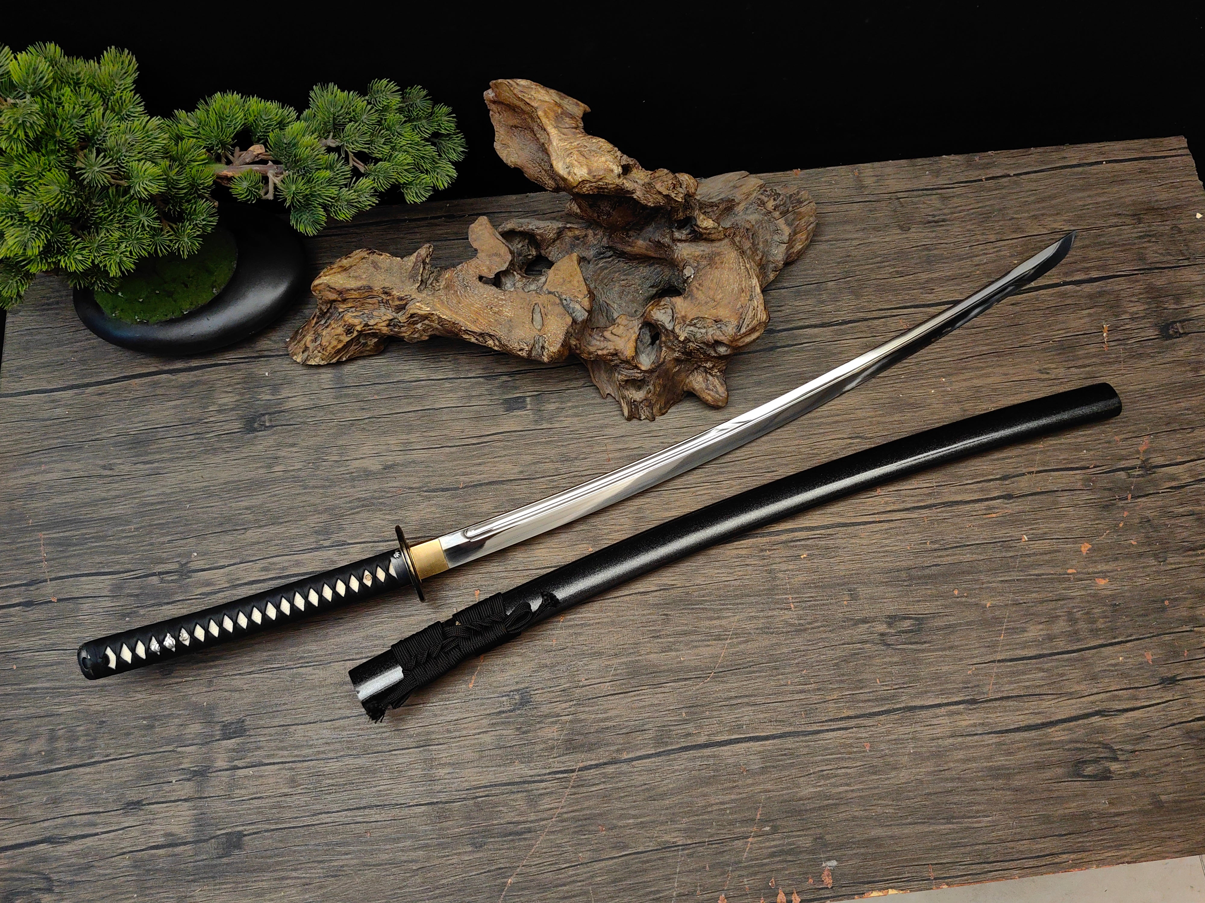 S7 Steel Heavy-Cutting Katana – Forged for Extreme Impact
